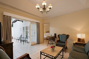 Aryaduta Lippo Village