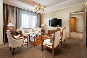 Aryaduta Lippo Village