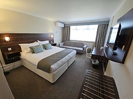 Palms Hotel & Retreat By Palette London Romford
