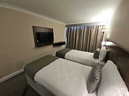 Palms Hotel & Retreat By Palette London Romford