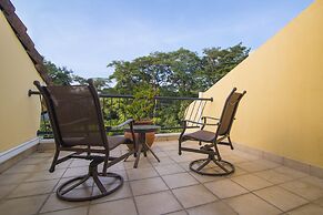 Apartotel & Suites Villas del Rio