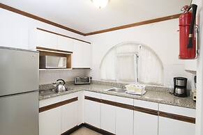 Apartotel & Suites Villas del Rio