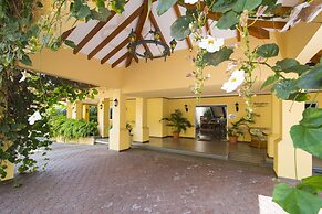 Apartotel & Suites Villas del Rio