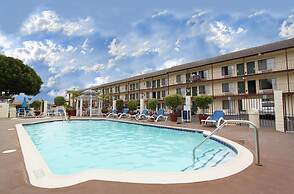 Best Western Surf City