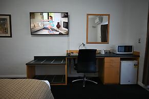 Grand Country Lodge Motel