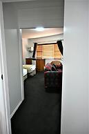 Grand Country Lodge Motel