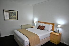 Grand Country Lodge Motel