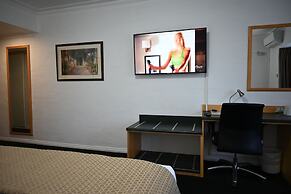 Grand Country Lodge Motel