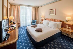 Hotel Mirabeau, BW Signature Collection