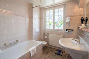 Hotel Mirabeau, BW Signature Collection