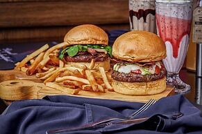 The Hollywood Roosevelt