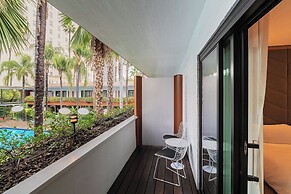 The Hollywood Roosevelt