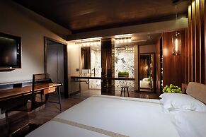 The Hollywood Roosevelt
