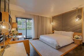 The Hollywood Roosevelt