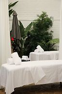 The Hollywood Roosevelt