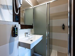 B&B HOTEL Genova Principe