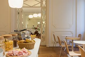 B&B HOTEL Genova Principe