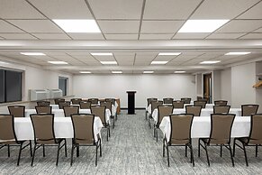 Garner Hotel Butte by IHG