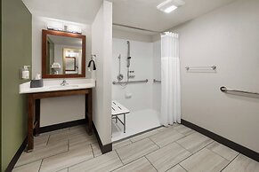 Garner Hotel Butte by IHG