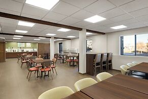 Garner Hotel Butte by IHG