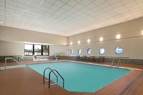 Garner Hotel Butte by IHG