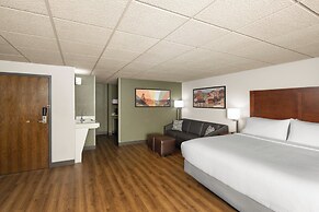Garner Hotel Butte by IHG