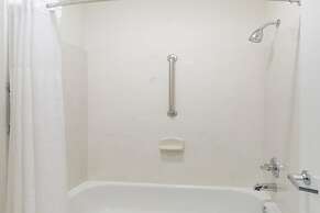 Americas Best Value Inn & Suites Ft. Worth S