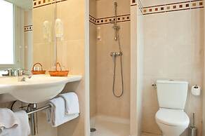 Hotel Champerret Elysees