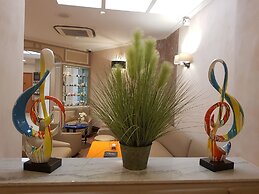 Hotel Champerret Elysees