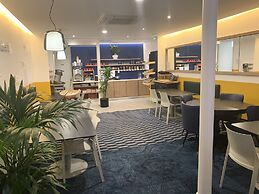 ibis Styles Paris Cadet Lafayette