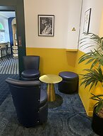 ibis Styles Paris Cadet Lafayette