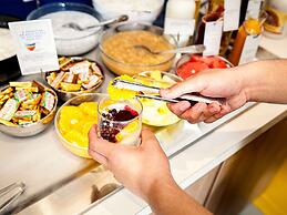 ibis Styles Paris Cadet Lafayette