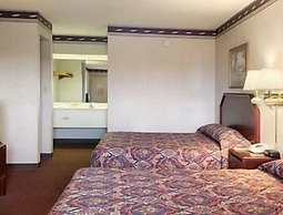 Days Inn by Wyndham Saint Pauls