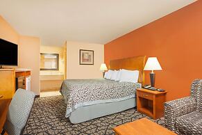 Days Inn by Wyndham Centerville