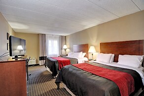 Comfort Inn & Suites Raphine - Lexington near I-81 and I-64