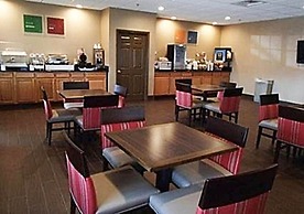 Comfort Inn & Suites Raphine - Lexington near I-81 and I-64