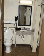 Comfort Inn & Suites Raphine - Lexington near I-81 and I-64