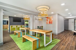 Spark by Hilton Knoxville North I-75