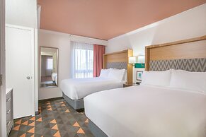 Holiday Inn & Suites Boca Raton - North by IHG