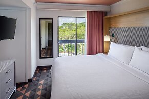 Holiday Inn & Suites Boca Raton - North by IHG