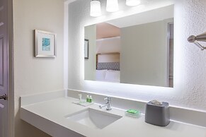 Holiday Inn & Suites Boca Raton - North by IHG