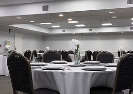 Holiday Inn & Suites Boca Raton - North by IHG