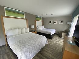 Red Roof Inn PLUS+ & Suites Tampa