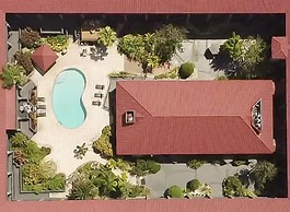 Red Roof Inn PLUS+ & Suites Tampa