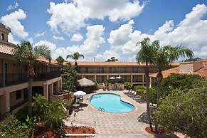 Red Roof Inn PLUS+ & Suites Tampa