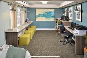 Red Roof Inn PLUS+ & Suites Tampa