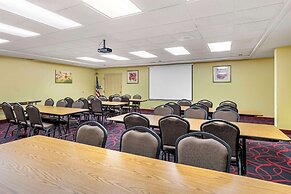 Quality Inn & Suites Lincoln South