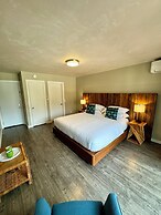 Hidden Valley Inn