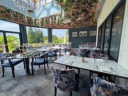 The Mount Country Manor Hotel & Golf