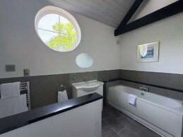 The Mount Country Manor Hotel & Golf